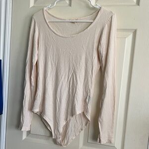 NWOT POL Cream Long Sleeve Scoop Neck waffle knit Bodysuit